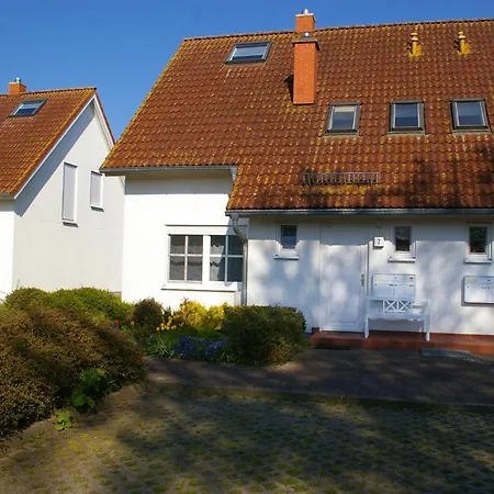 Schwalbennest Apartman *